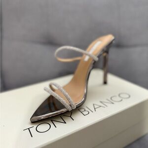 TONY BIANCO - MADORI - COLOR- GUNMEDAL SHINE
